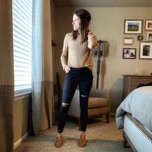 Meet your Posher, Alyce